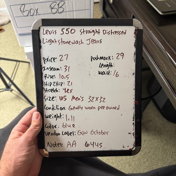 Levis 550 Straight Distressed Light Stonewash Jeans US Men's 32x32 - Picture 8 of 8